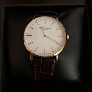 NWT Kenneth Cole men watch